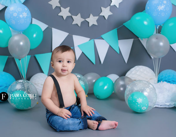 Cenário para bebê em estúdio, aniversário de 1 ano