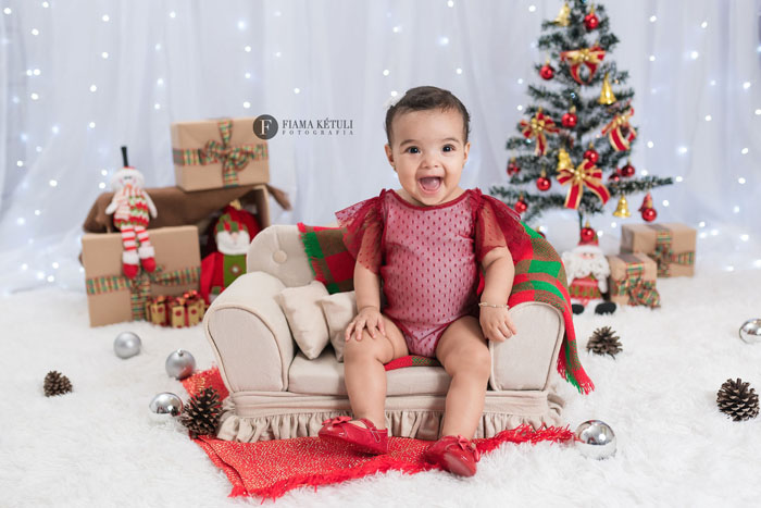 Ensaio de natal em Brasília para bebês em estúdio. Ensaio de natal com roupinhas