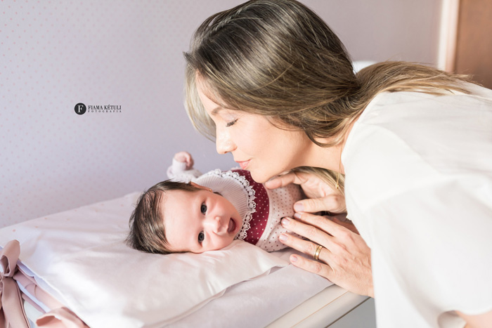 Ensaio Lifestyle bebê 1 mês-fotógrafa para ensaio em casa-Brasília-DF