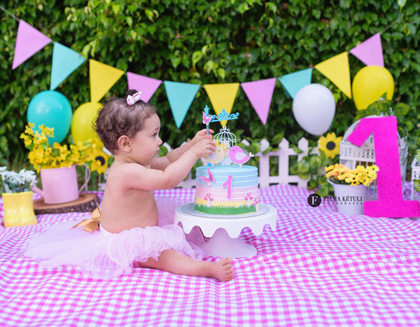 Ensaio com bolo para bebê de 1 ano em Brasília